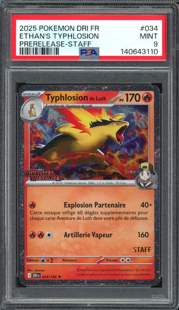 PSA 9 Typhlosion de Luth Prerelease Staff