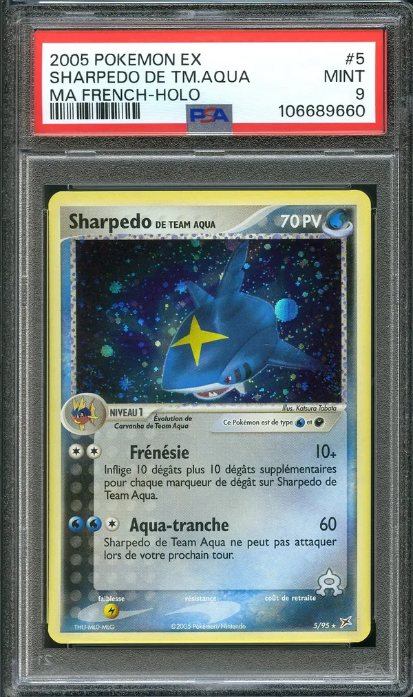 PSA 9 Sharpedo de Team Aqua Holo