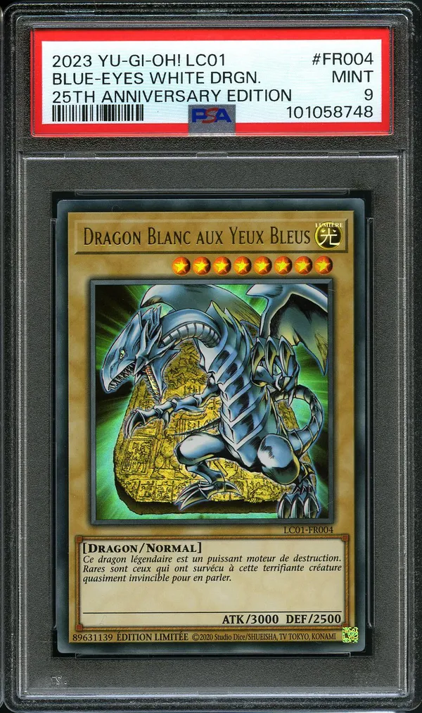 PSA 9 Dragon Blanc Aux Yeux Bleus