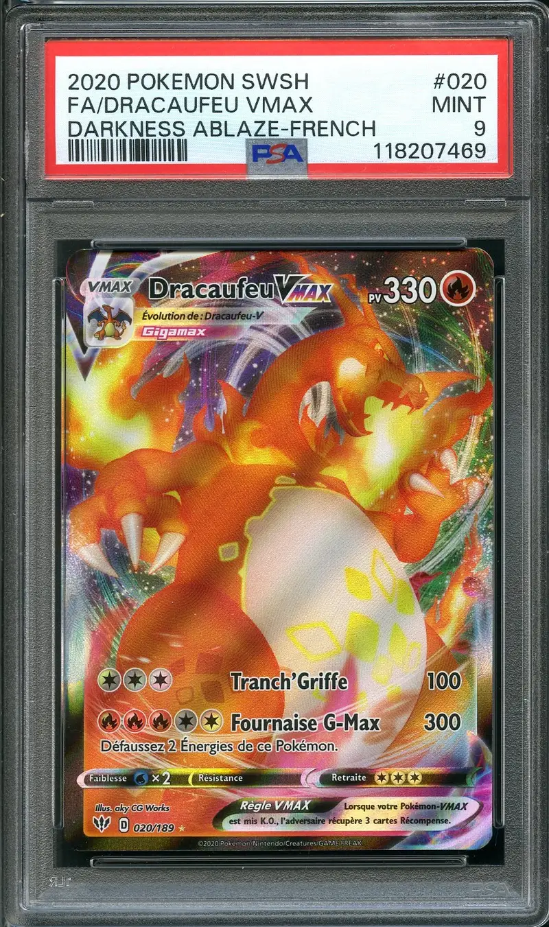 PSA 9 Dracaufeu VMax