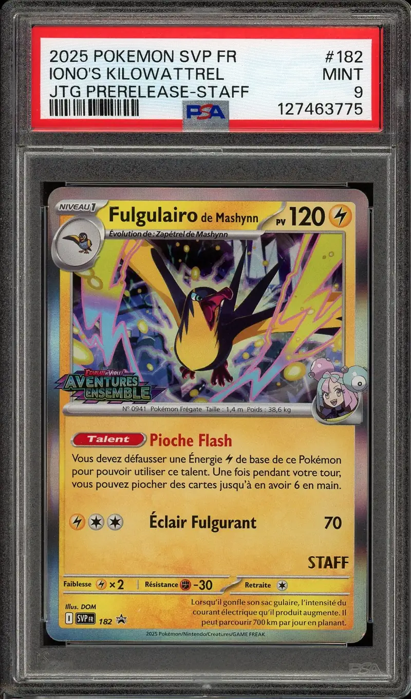PSA 9 Fulgulairo de Mashynn Holo Prerelease Staff