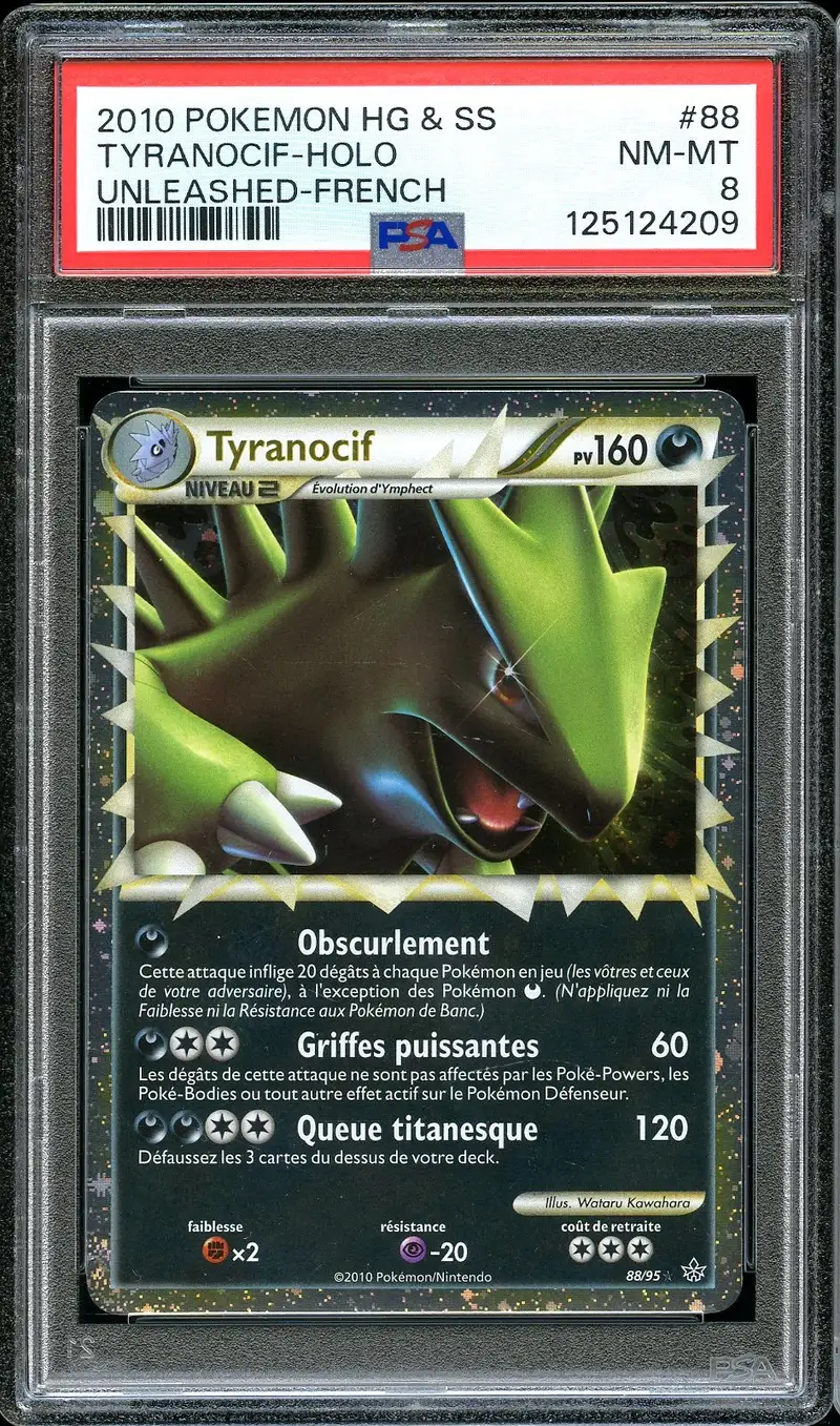 PSA 8 Tyranocif Holo