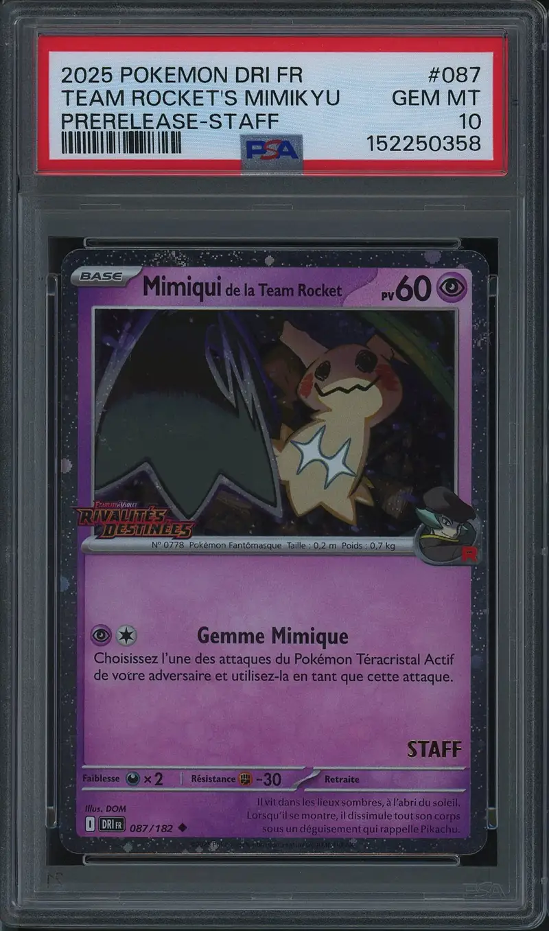 PSA 10 Mimiqui de la Team Rocket Holo Prerelease Staff