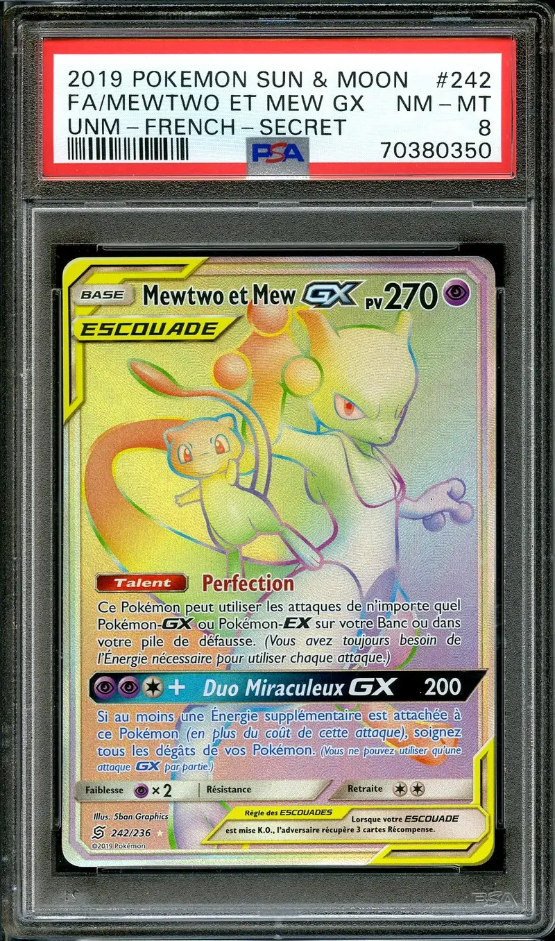 PSA 8 Mewtwo et Mew Gx Rainbow