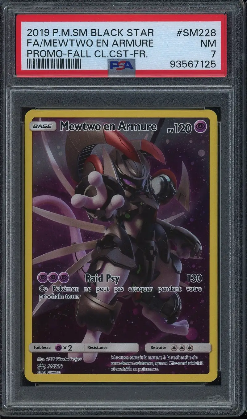 PSA 7 Mewtwo en Armure