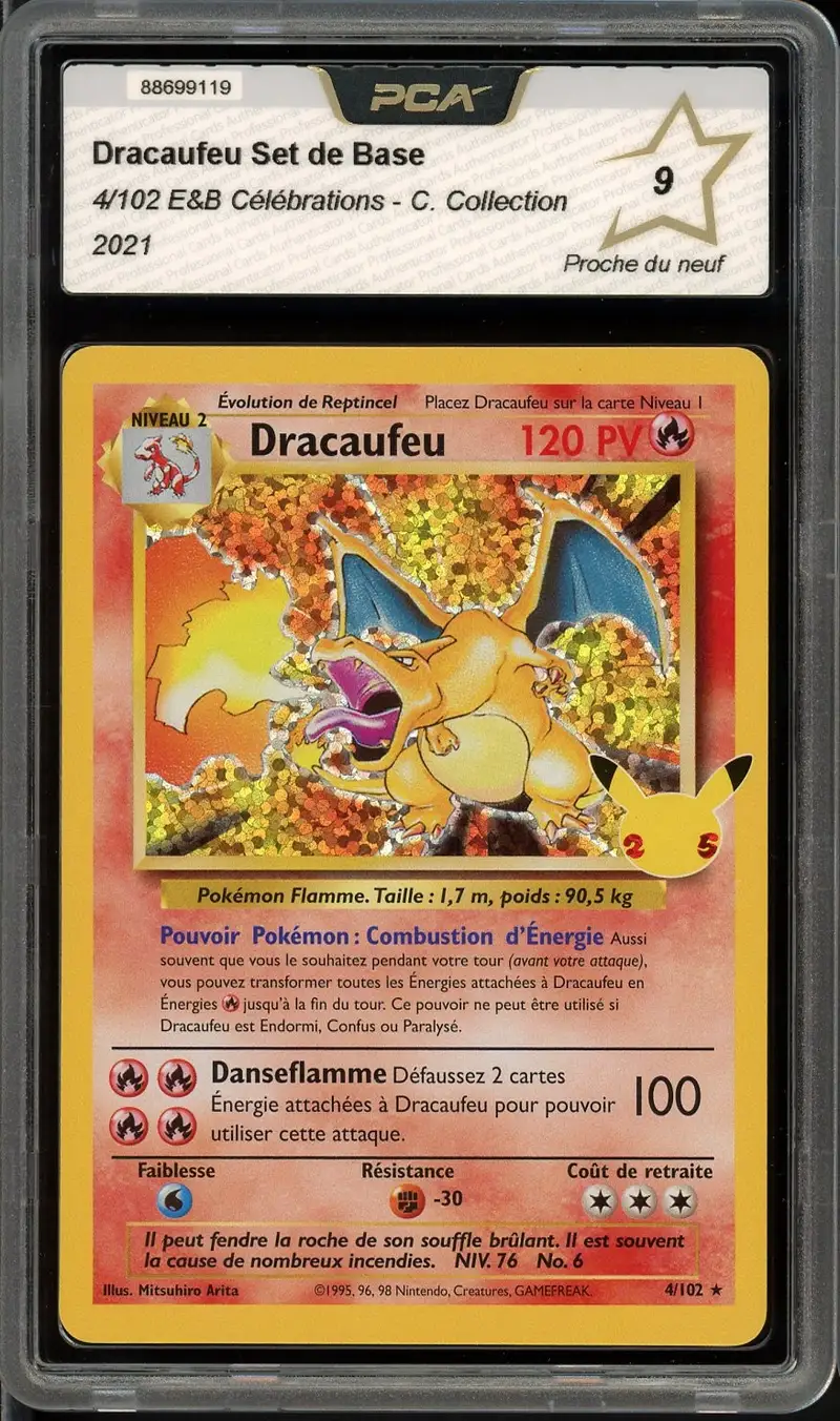 PCA 9 Dracaufeu Holo