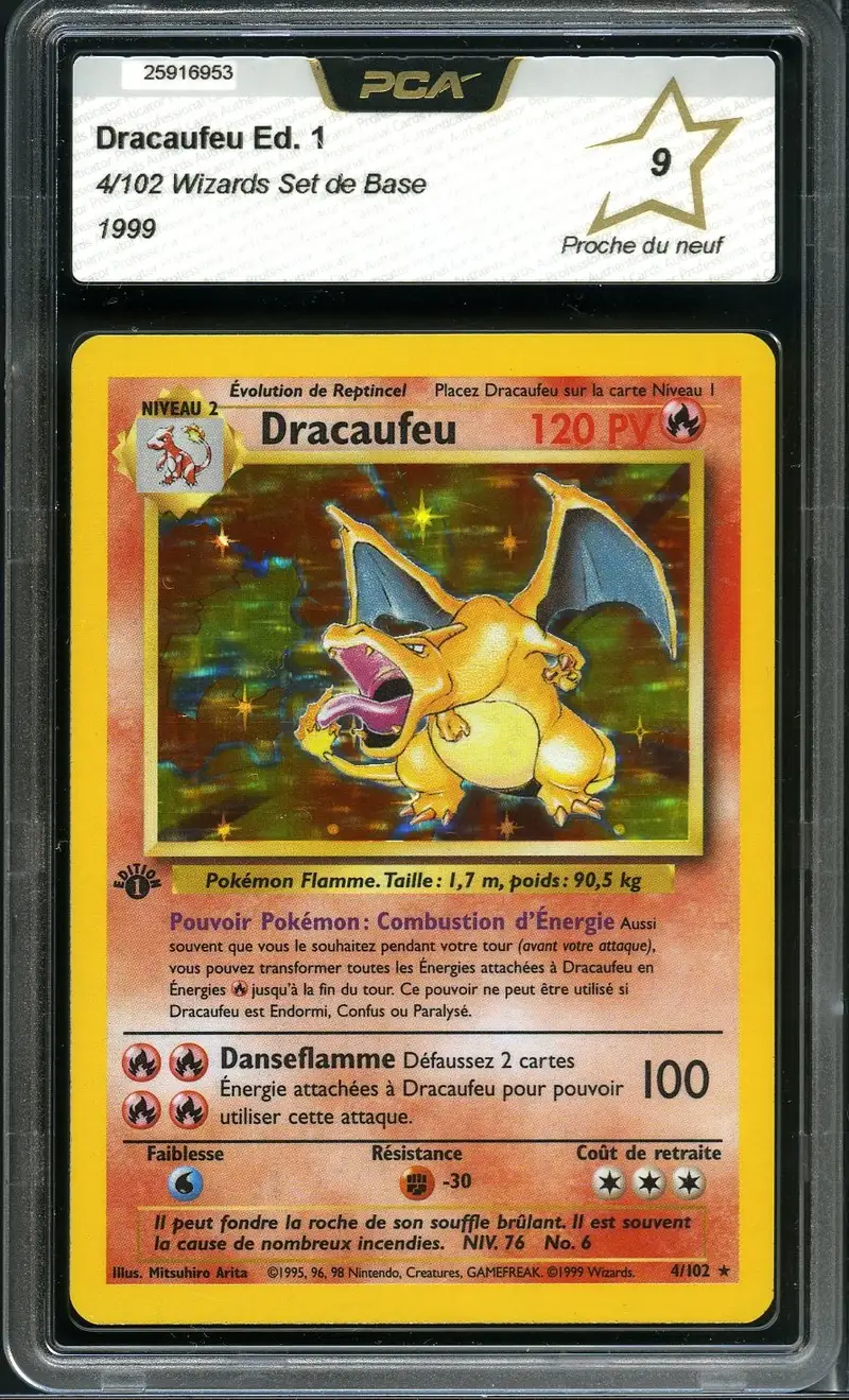 PCA 9 Dracaufeu Holo