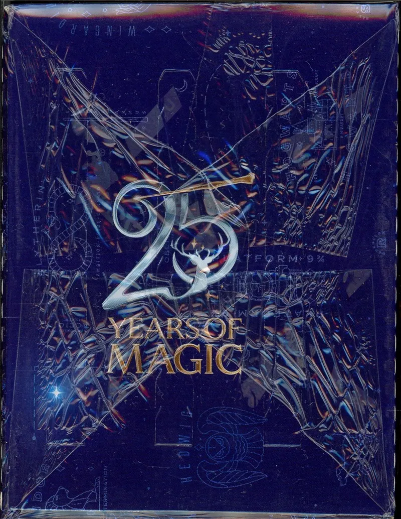 Display Harry Potter 25 Years of Magic