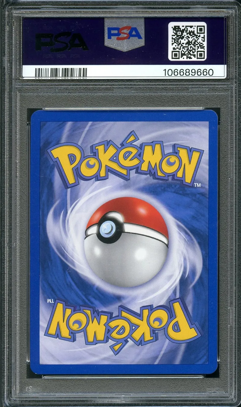 PSA 9 Sharpedo de Team Aqua Holo