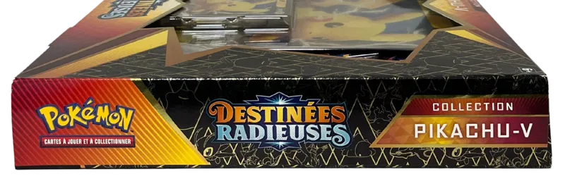 Coffret EB4.5 Destinées Radieuses Pikachu V