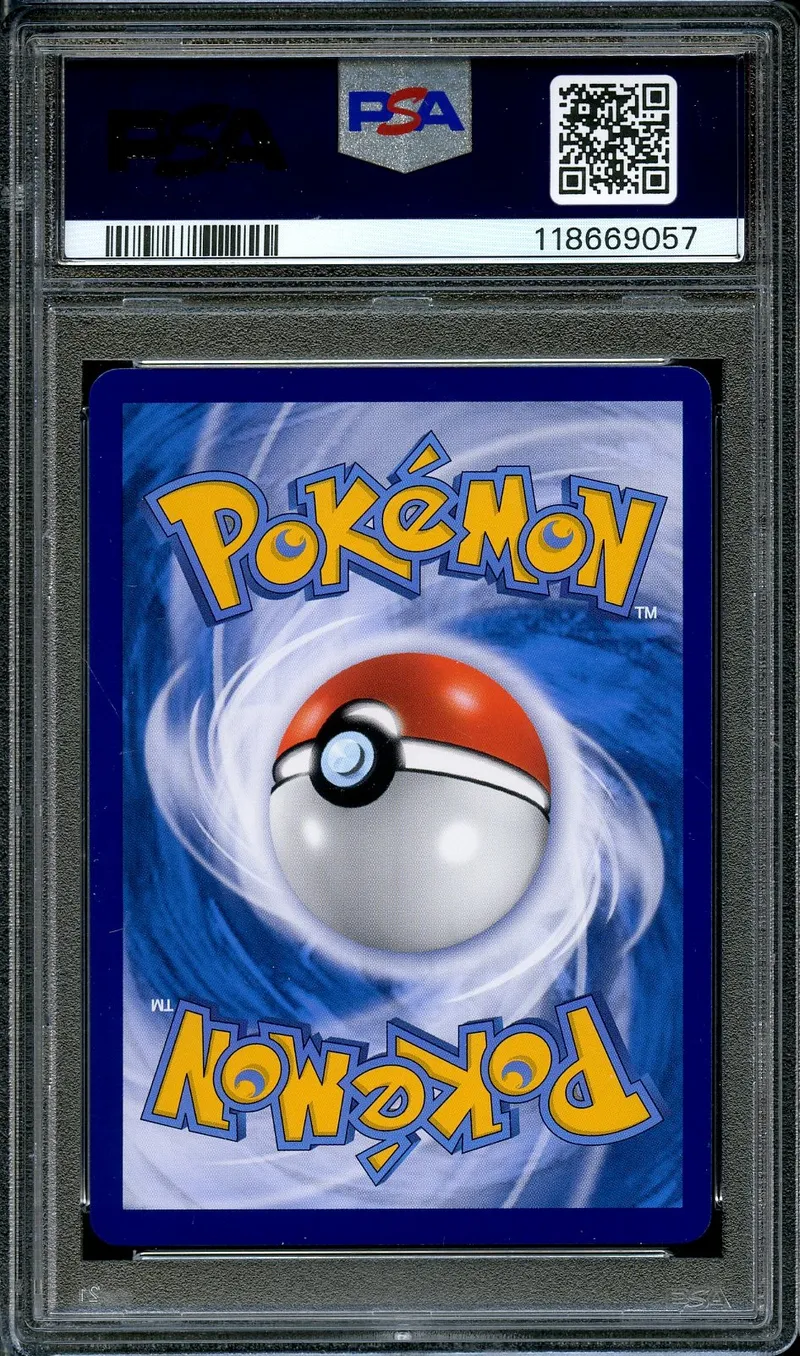 PSA 10 Natu