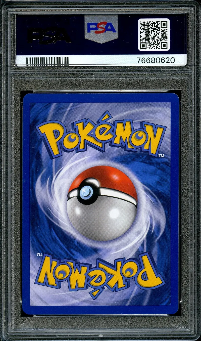 PSA 8 Voltorbe