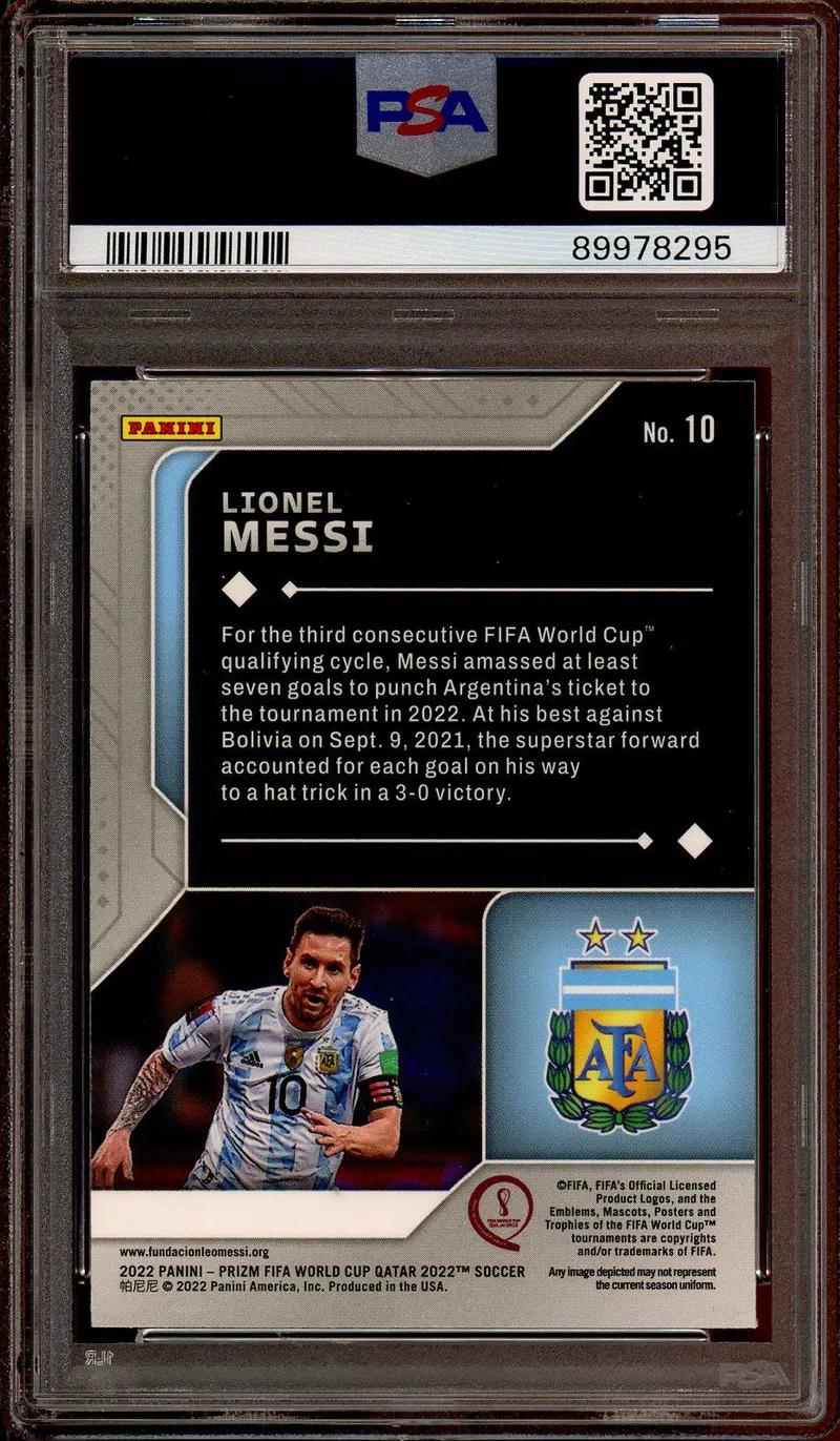 PSA 8 Lionel Messi