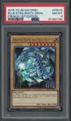 PSA 8 Dragon Blanc Aux Yeux Bleus thumbnail 1