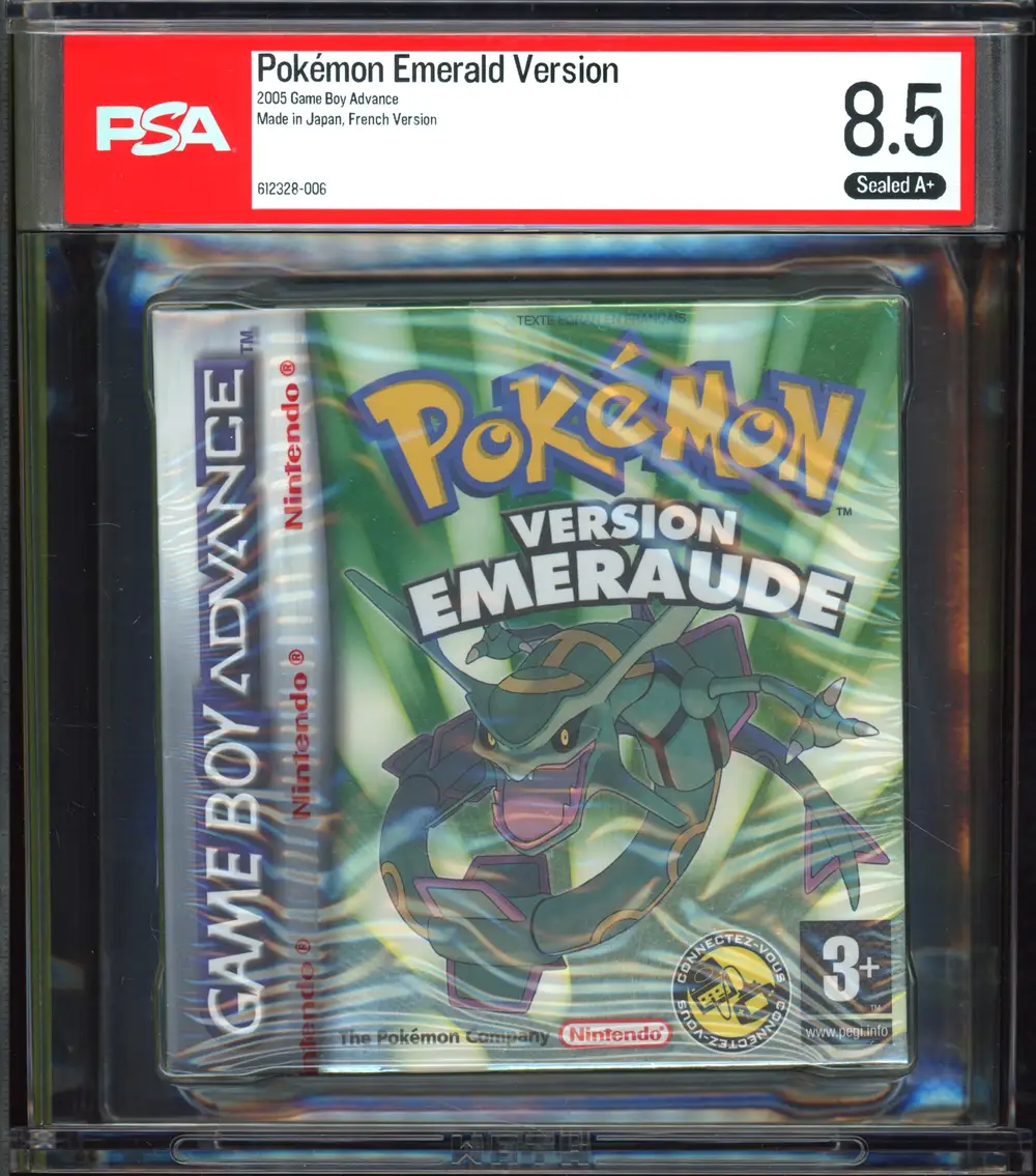 PSA 8.5 Jeu Game Boy Advance Pokémon Version Emeraude